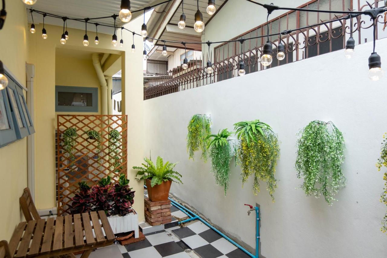 Baan Suan Krung Kao Hotel Ayutthaya Bagian luar foto