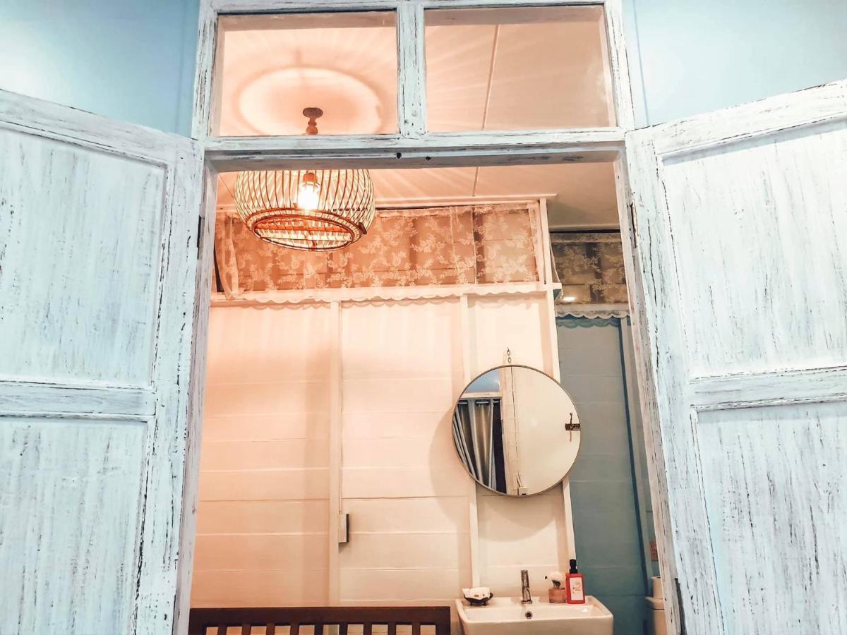 Baan Suan Krung Kao Hotel Ayutthaya Bagian luar foto