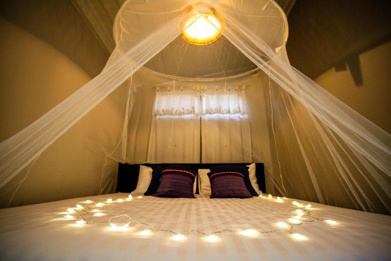 Baan Suan Krung Kao Hotel Ayutthaya Bagian luar foto